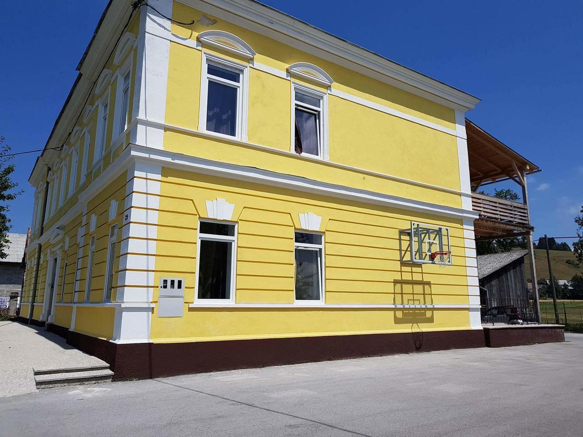 Old School Villa Nova Vas  Luaran gambar